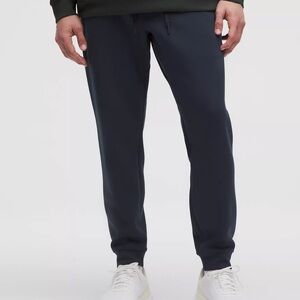 lululemon athletica Men's smooth spacer Navy Slim Joggers